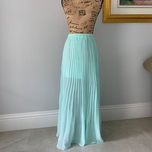 Divided Pleated Maxi Sheer Skirt